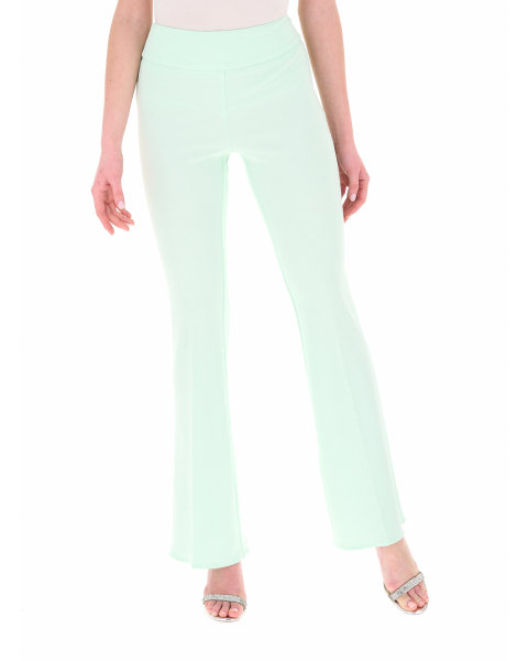Pantalone flare