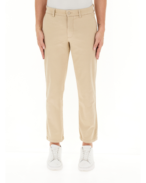 Pantalone chino