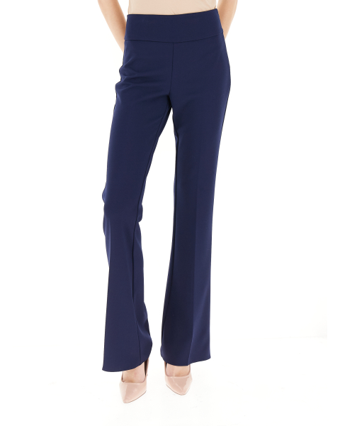 Pantalone flare