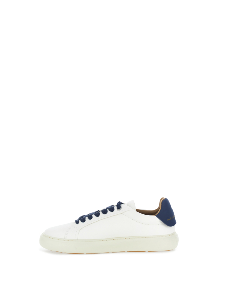 Sneakers con lacci
