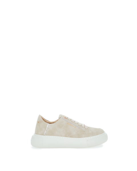 Sneakers con lacci