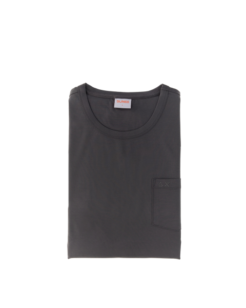 T-shirt con taschino