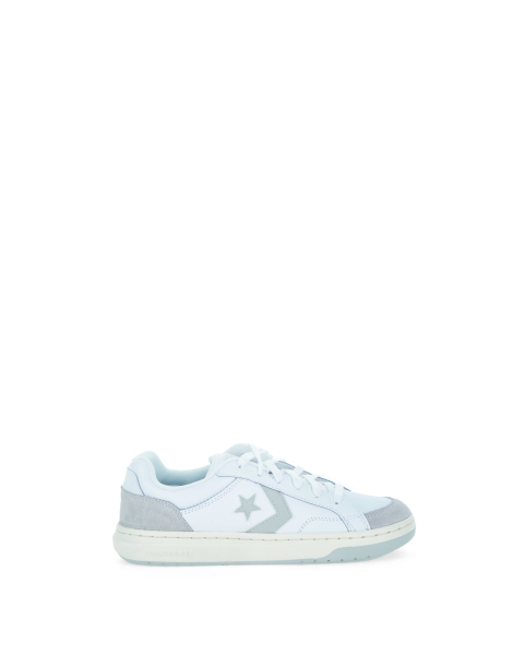 Sneakers con lacci