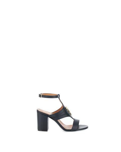 Sandali in pelle