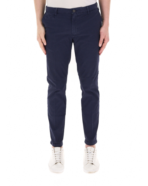 Pantalone chino