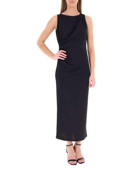 Abito con drappeggio