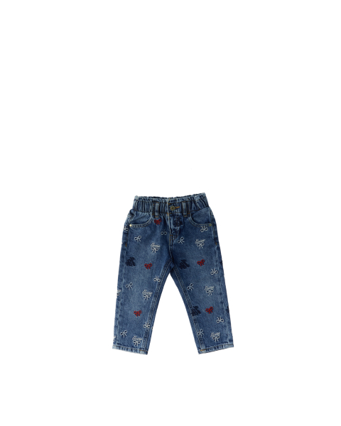 Jeans con ricami