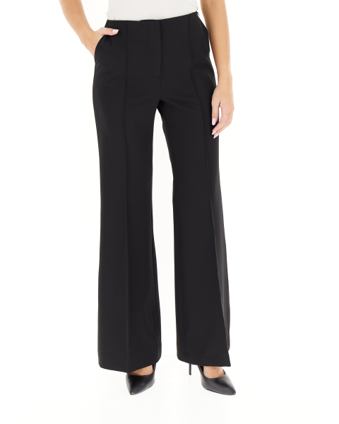 Pantalone flare