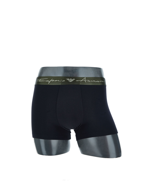 Boxer in modal