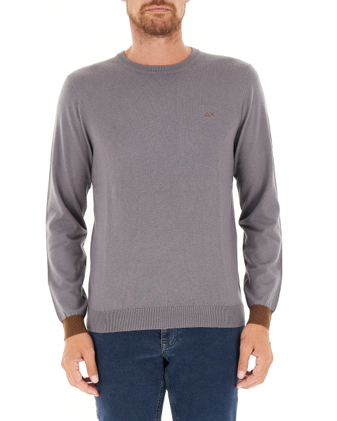 Maglione con toppe