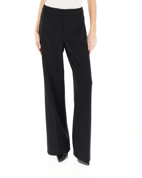 Pantalone flare