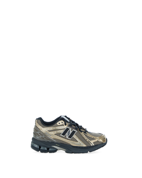 Sneakers 1906