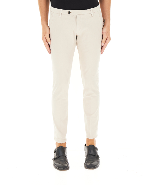 Pantalone chino