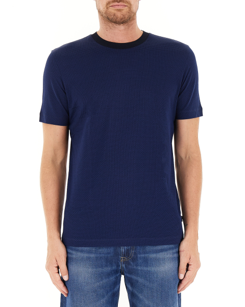T-shirt lavorata