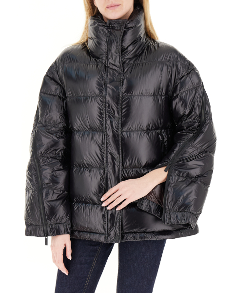 Piumino con maniche zip