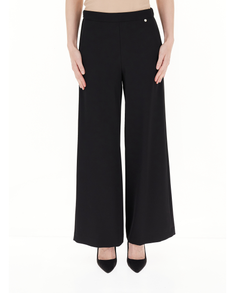 Pantalone a palazzo