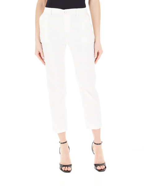 Pantalone a sigaretta