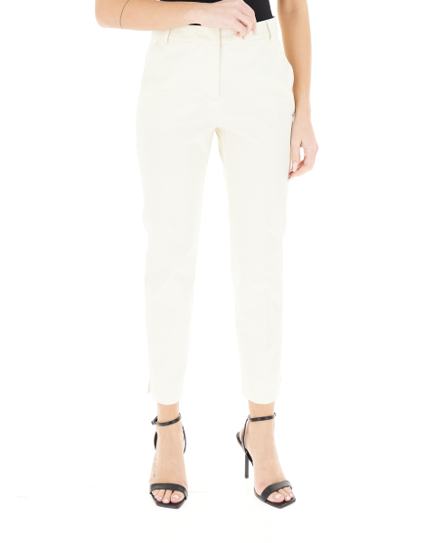 Pantalone a sigaretta