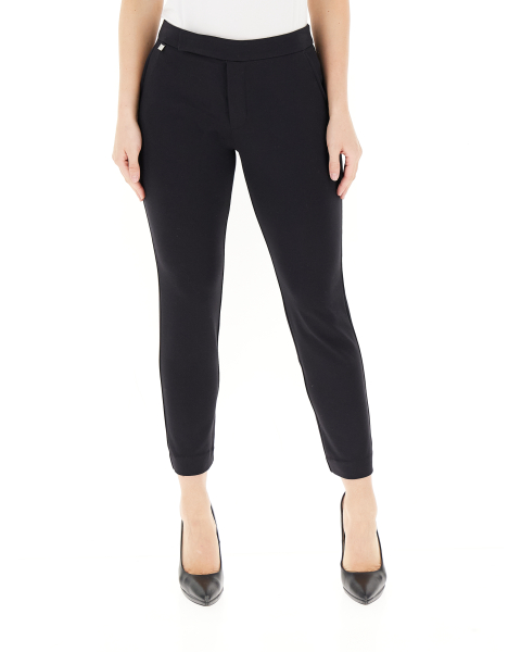 Pantalone a sigaretta