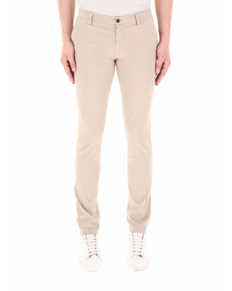 Pantalone chino