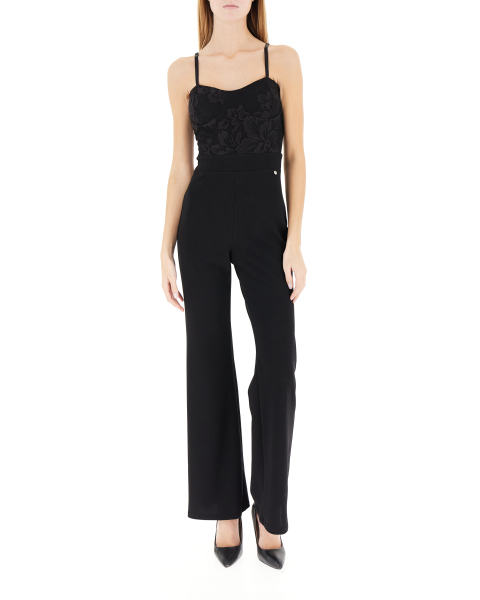 Jumpsuit con ricamo