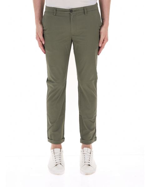 Pantalone chino