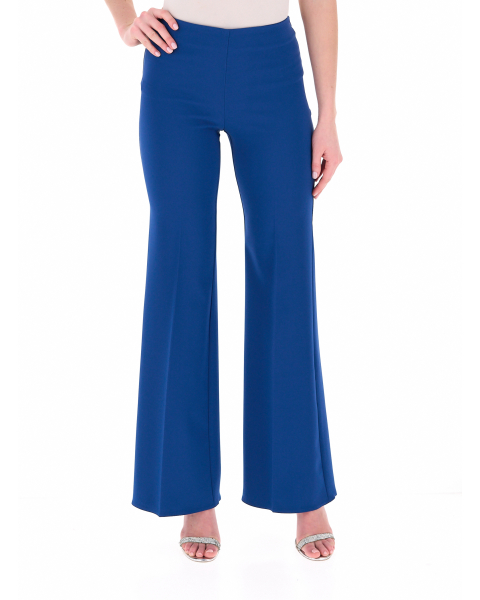 Pantalone flare