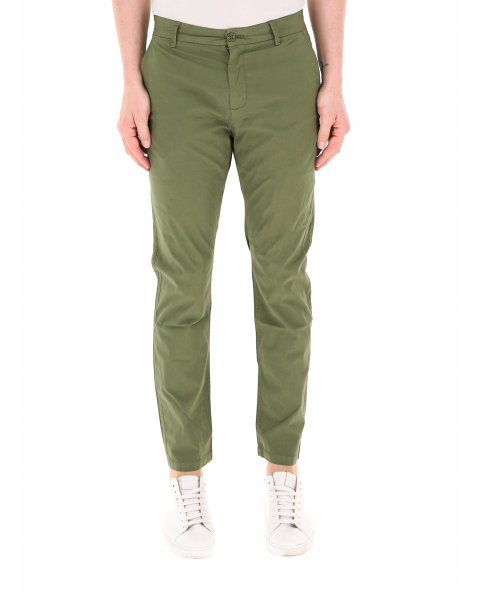 Pantalone a sigaretta