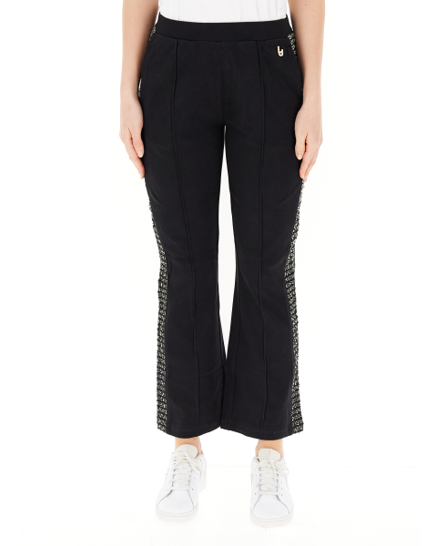 Pantalone flare