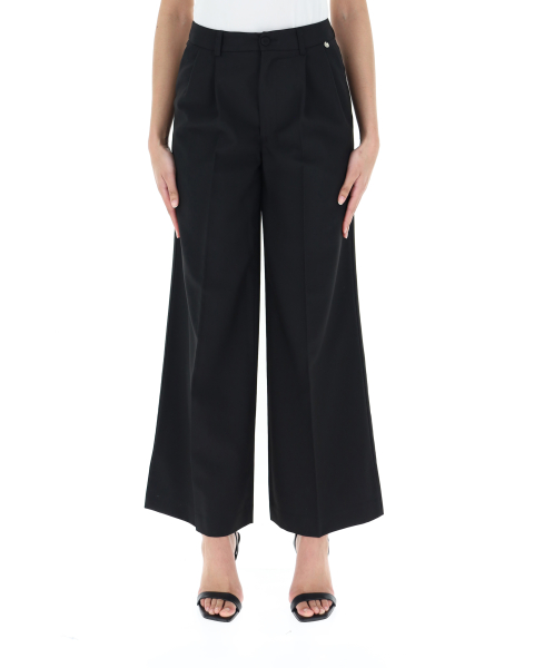 Pantalone a palazzo