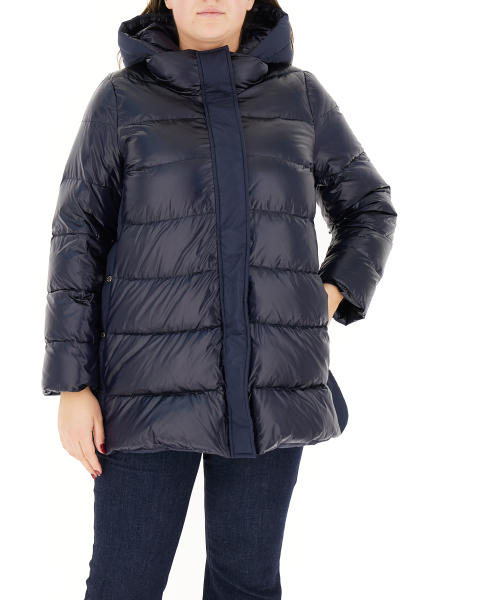 Piumino con cappuccio