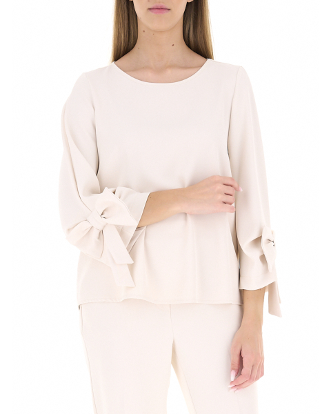 Blusa con dettagli