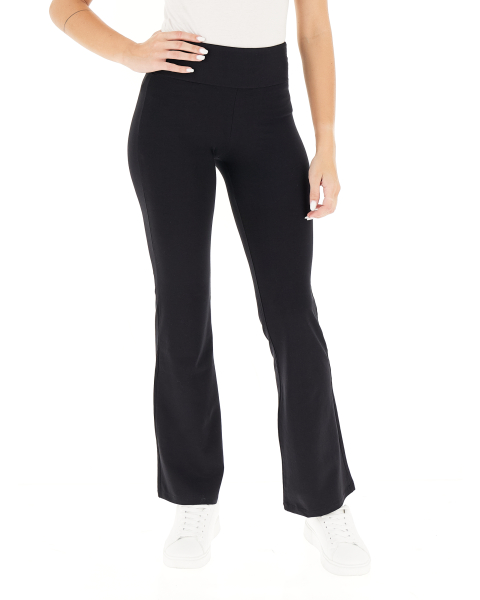 Pantalone flare