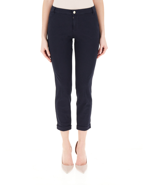 Pantalone a sigaretta