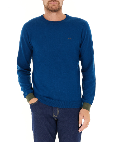 Maglione con toppe