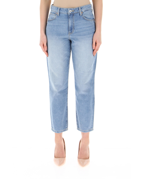 Jeans mom