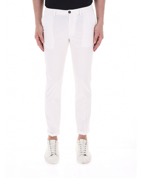 Pantalone chino