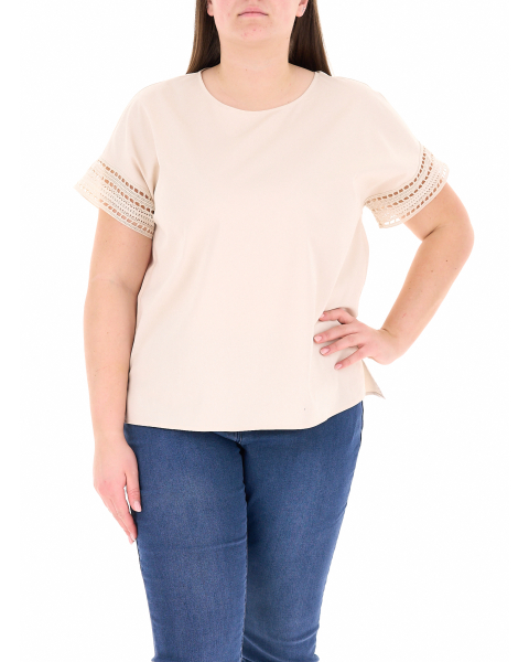 T-shirt con passamaneria