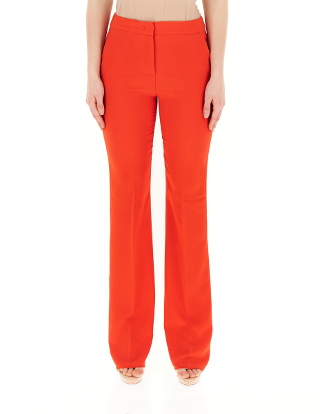 Pantalone flare