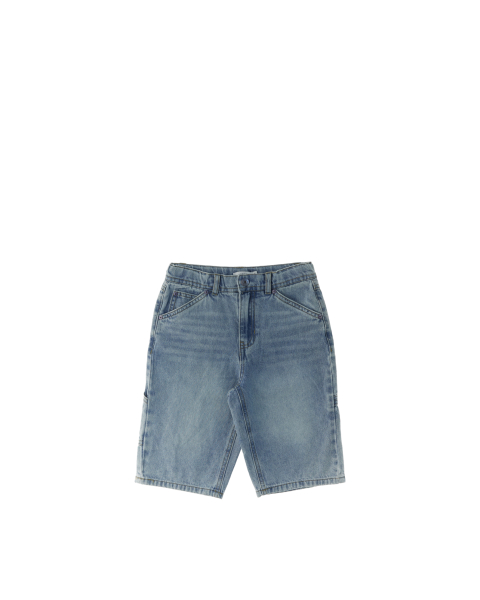 Shorts in jeans