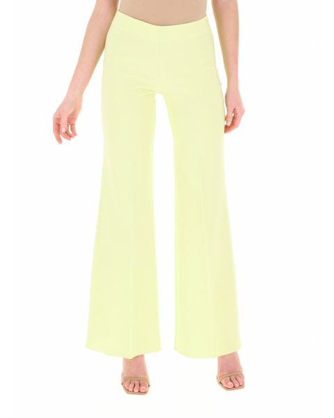 Pantalone flare