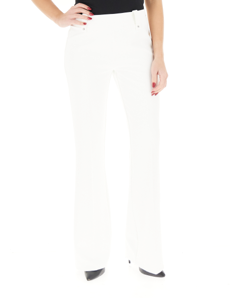 Pantalone flare