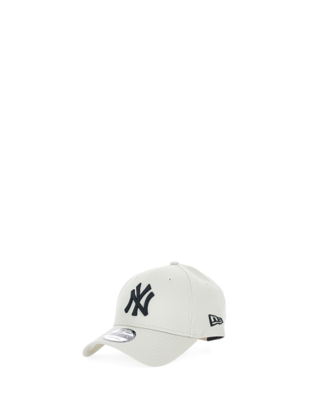 Cappello con visiera