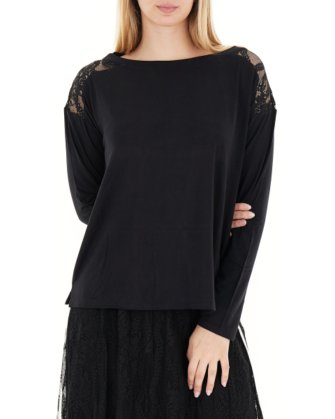 Blusa con pizzo