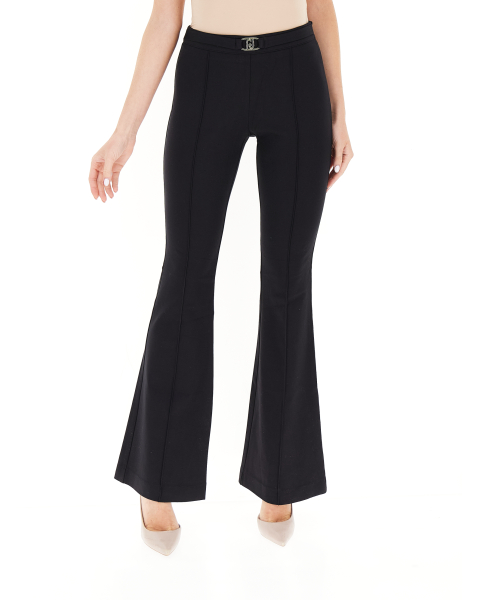Pantalone Flare