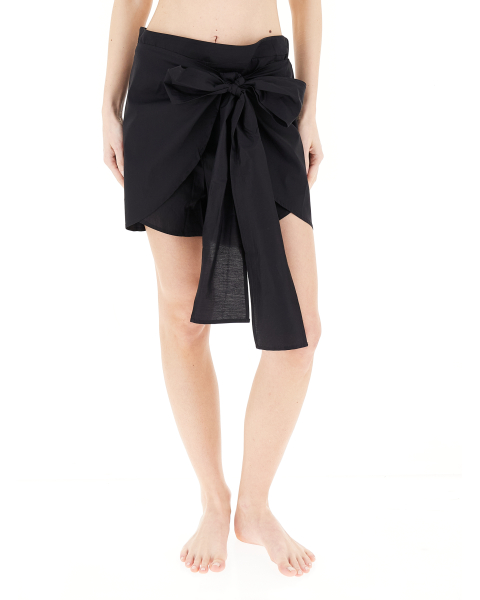 Shorts con fiocco