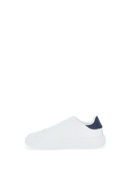 Sneakers con lacci