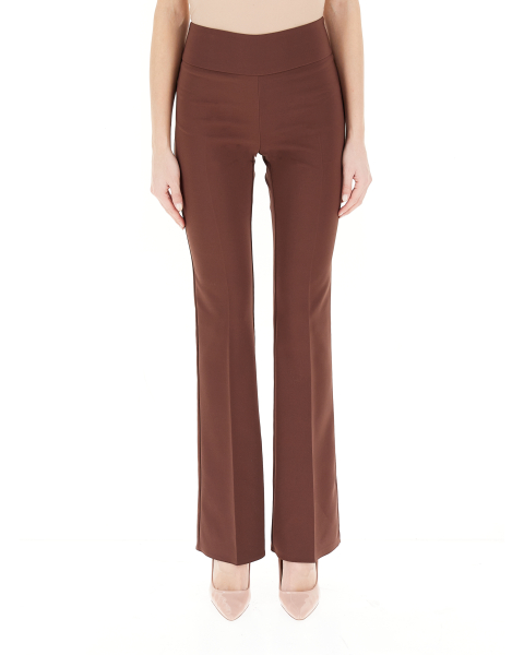 Pantalone flare
