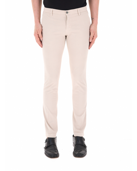 Pantalone chino