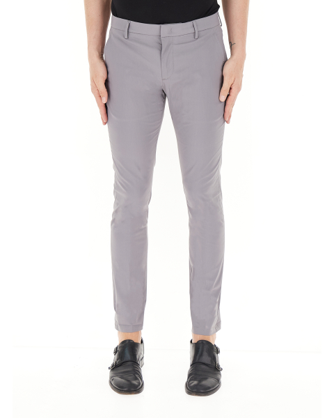Pantalone chino